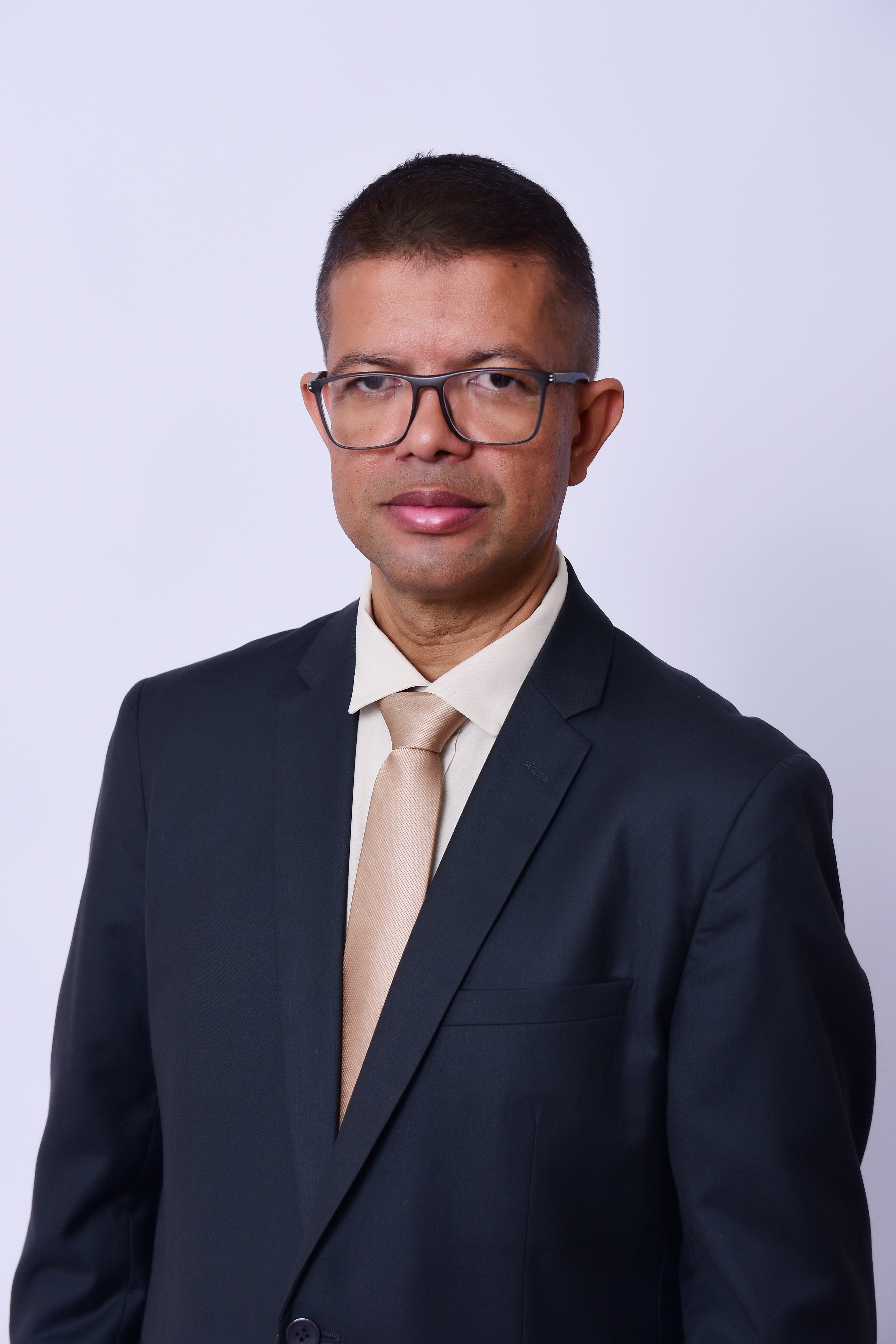 Pr. Ronivan Luiz Fonseca de Oliveira